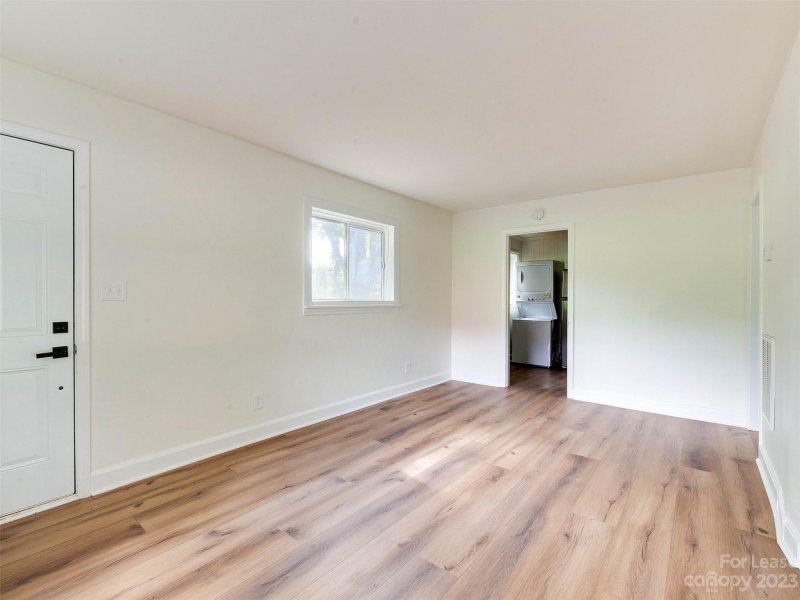 Property image 3 at 1420 Anderson Street, Charlotte, NC 28205