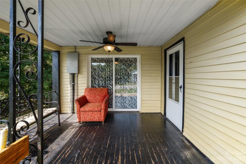 Property image 2 at 165 Ray Street, Waynesville, NC 28786