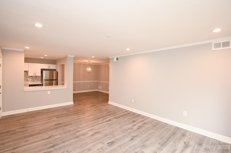 Property image 4 at 4747 Hedgemore Drive, Charlotte, NC 28209