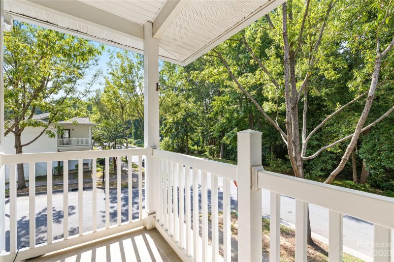 Property image 4 at 21536 Aftonshire Drive, Cornelius, NC 28031