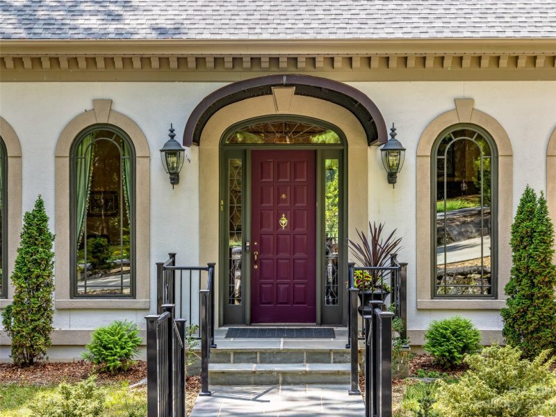 Property image 5 at 31 South Ridge Drive, Hendersonville, NC 28739