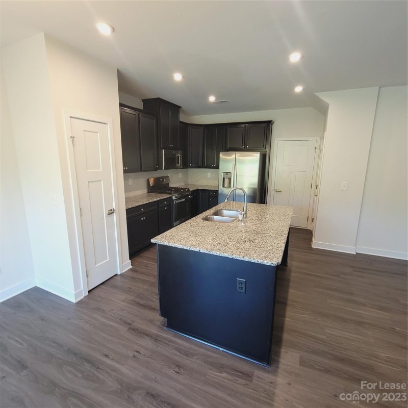 Property image 3 at 10454 Dalton Woods Court, Huntersville, NC 28078