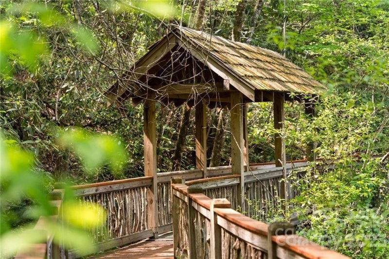 Property image 4 at 0 Trellem Trail, Hendersonville, NC 28739