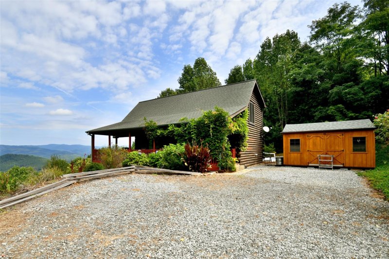 Property image 5 at 152 Coady Ridge Lane, Bostic, NC 28018