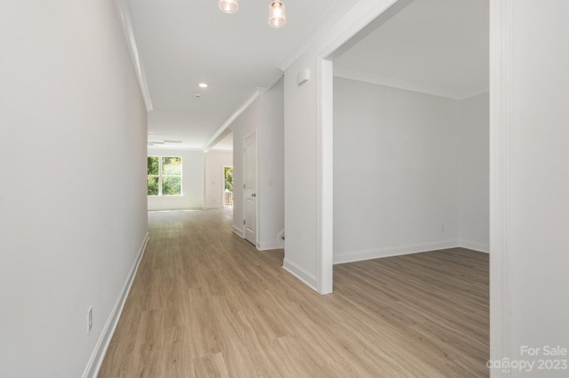 Property image 3 at 124 Baucom Street, Charlotte, NC 28216