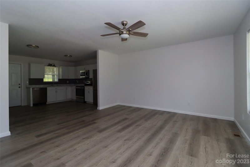 Property image 3 at 5410 Wrenn Drive, Denver, NC 28037