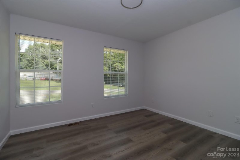 Property image 4 at 5410 Wrenn Drive, Denver, NC 28037