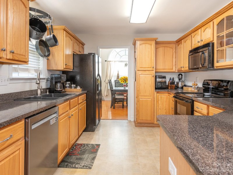 Property image 5 at 801 Treva Anne Drive, Concord, NC 28027