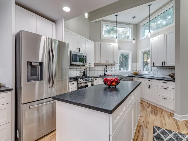 Property image 5 at 14612 Waterside Drive, Charlotte, NC 28278