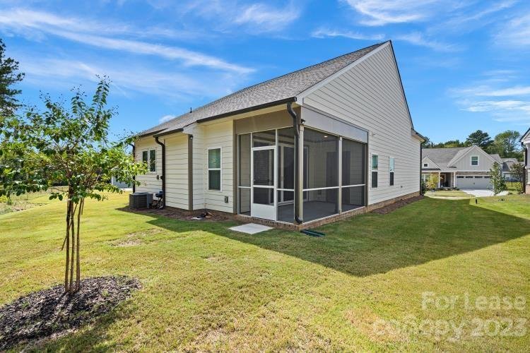 Property image 3 at 936 Scotch Meadows Loop, Monroe, NC 28110