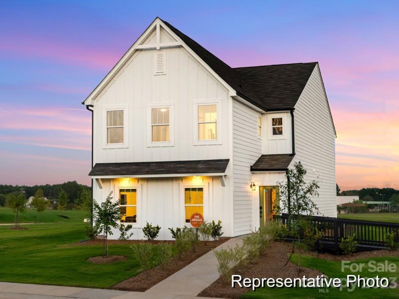 614 Candela Court
