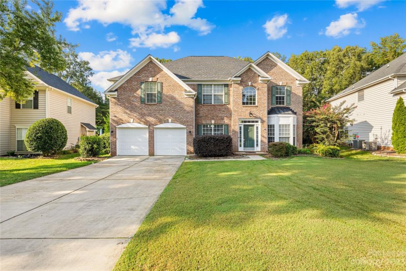 9225 Autumn Applause Drive