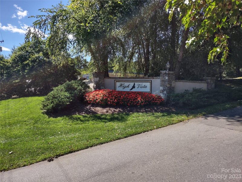 99999 High Vista Drive