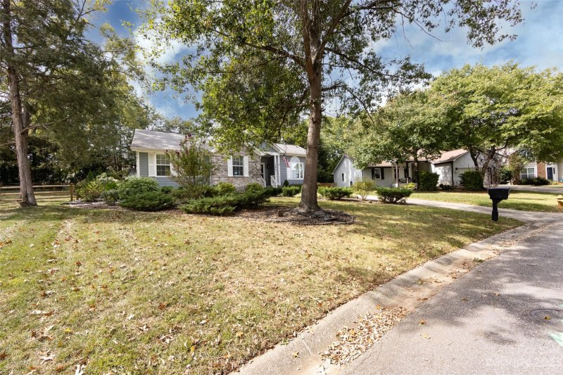 Property image 3 at 12941 Seascape Lane, Charlotte, NC 28278