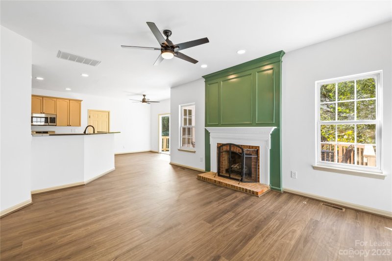 Property image 2 at 124 Red Tip Lane, Mooresville, NC 28117