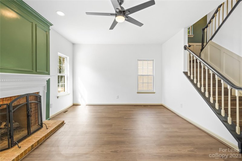 Property image 3 at 124 Red Tip Lane, Mooresville, NC 28117