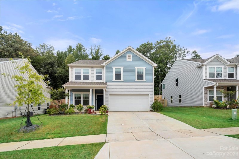 Property image 2 at 2042 Darby View Lane, Charlotte, NC 28215