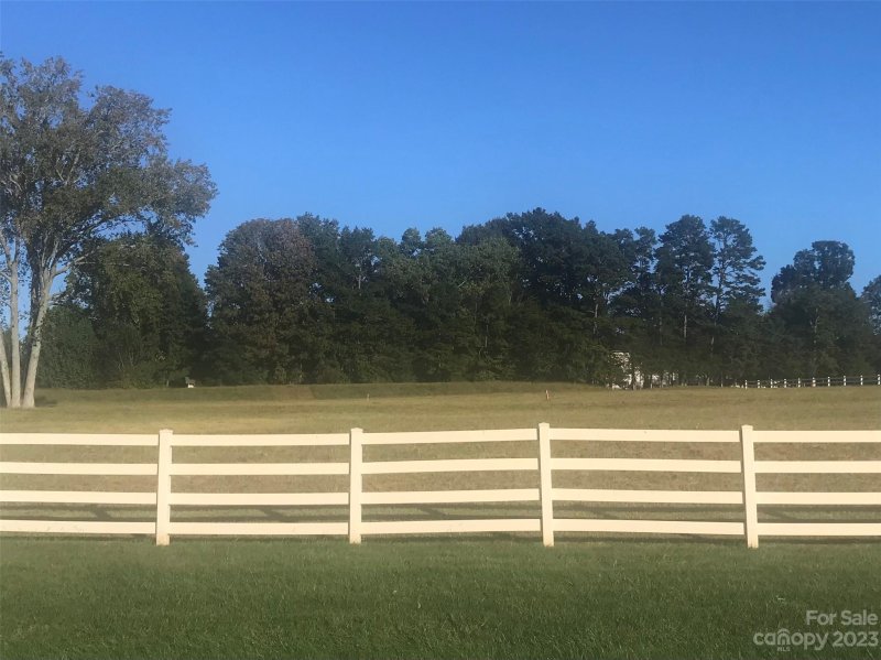 Property image 2 at 6227 Joli Cheval Lane, Mint Hill, NC 28227