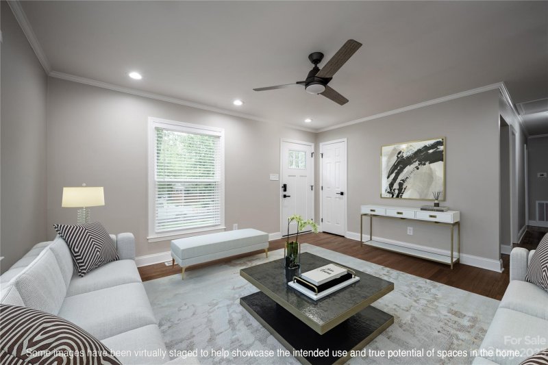 Property image 4 at 3943 Fieldcrest Road, Charlotte, NC 28217