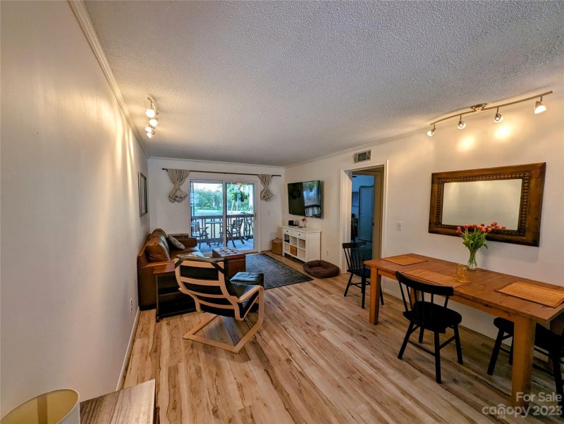 Property image 3 at 11 Lake Drive, Laurel Park, NC 28739