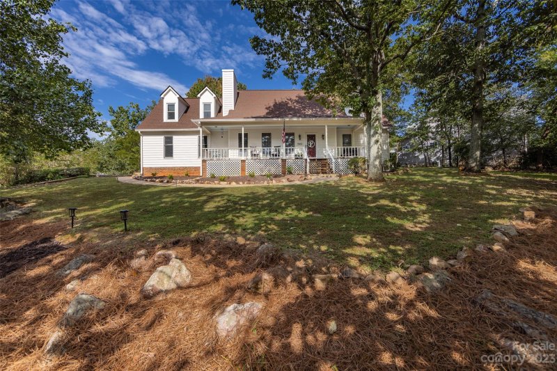 Property image 3 at 9001 Crosstimbers Drive, Charlotte, NC 28215