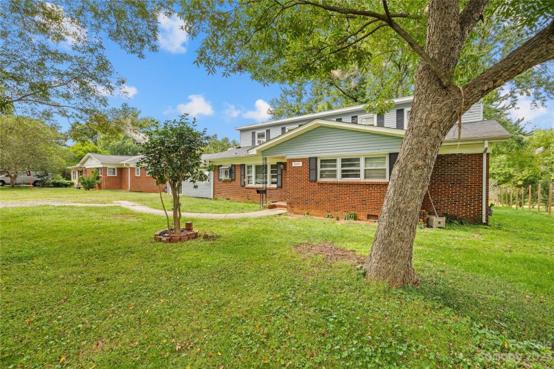 Property image 3 at 5219 Manning Road, Charlotte, NC 28269