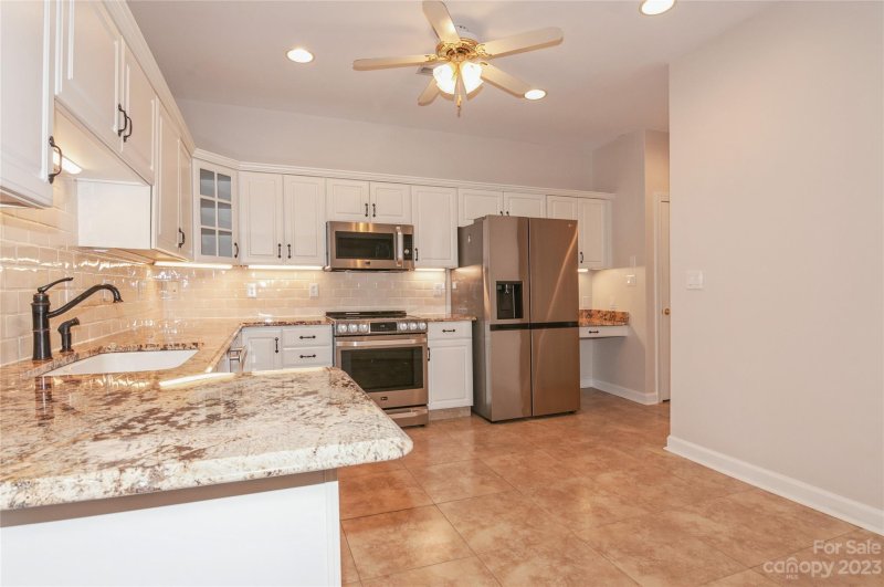 Property image 4 at 8327 Olde Troon Drive, Charlotte, NC 28277