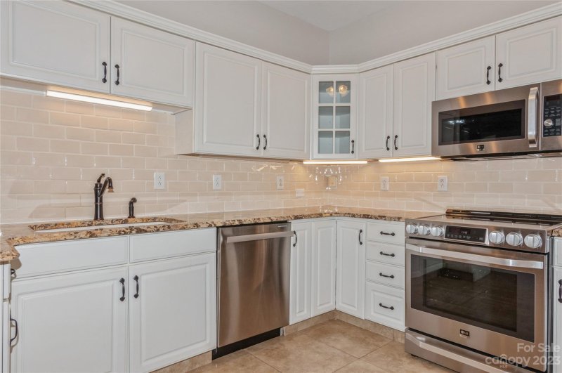 Property image 5 at 8327 Olde Troon Drive, Charlotte, NC 28277