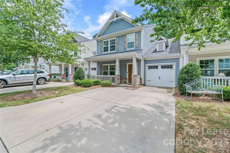 3144 Graceland Circle