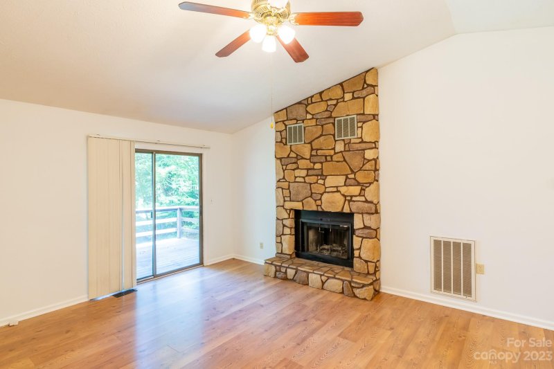 Property image 5 at 31 Unity Court, Etowah, NC 28729