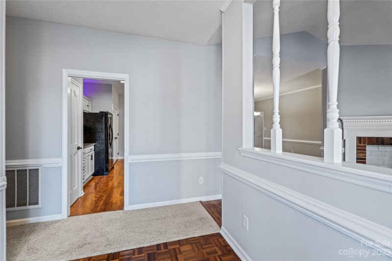 Property image 3 at 2001 Colony Hill Drive, Charlotte, NC 28214