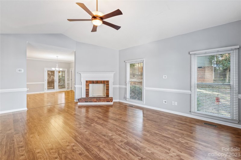 Property image 5 at 2001 Colony Hill Drive, Charlotte, NC 28214