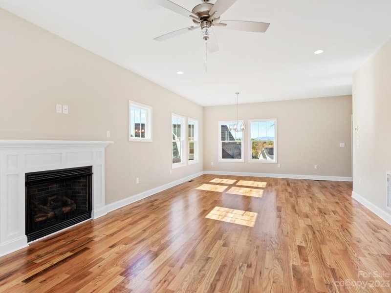 Property image 4 at 76 Greenwood Fields Drive, Asheville, NC 28804