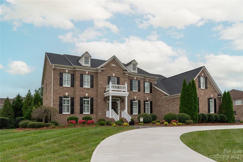 Property image 2 at 817 Wandering Way Drive, Waxhaw, NC 28173