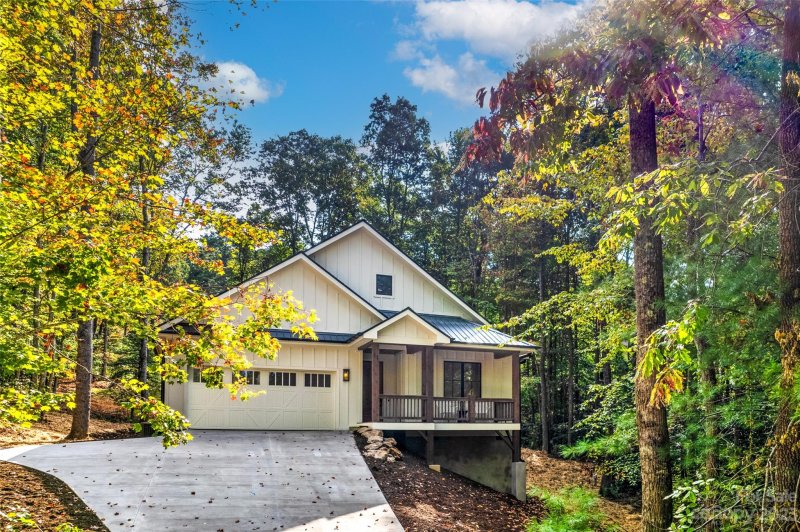 Pinners Ridge, Asheville Community