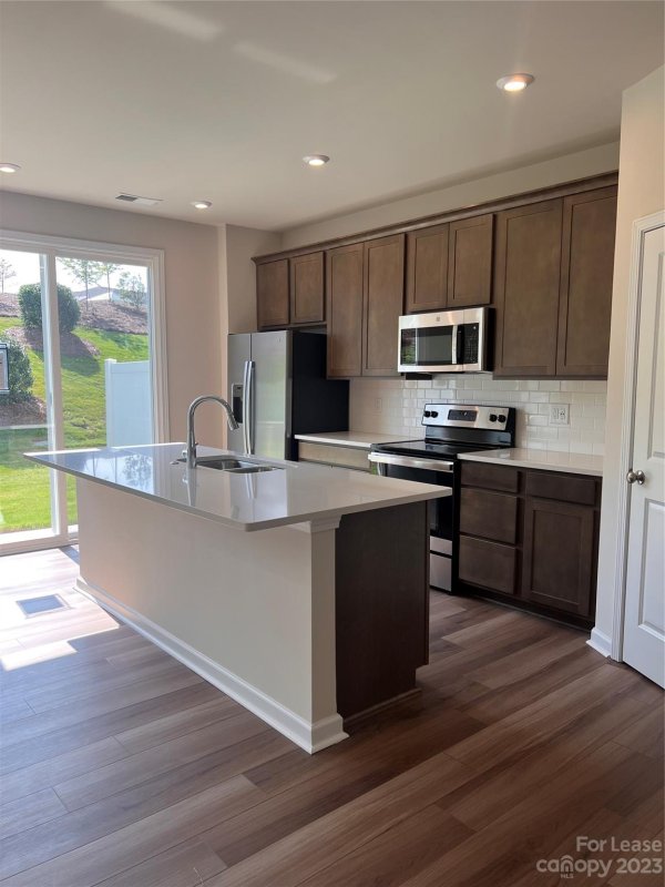 Property image 4 at 1032 Grays Mill Road, Charlotte, NC 28215