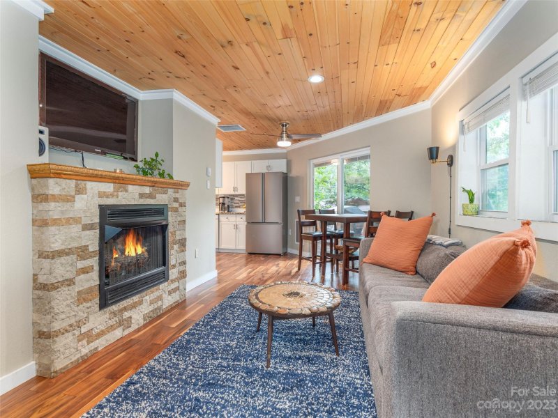 Property image 3 at 33 Phoenix Glen Drive, Maggie Valley, NC 28751