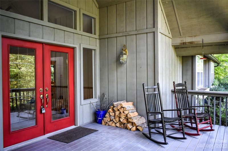 Property image 4 at 100 Forest Hill Lane, Whittier, NC 28789