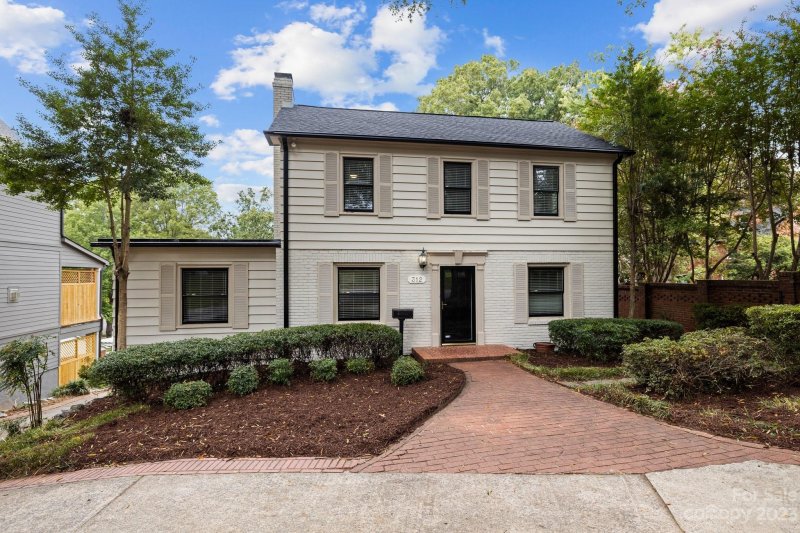 Property image 3 at 312 Brandywine Road, Charlotte, NC 28209