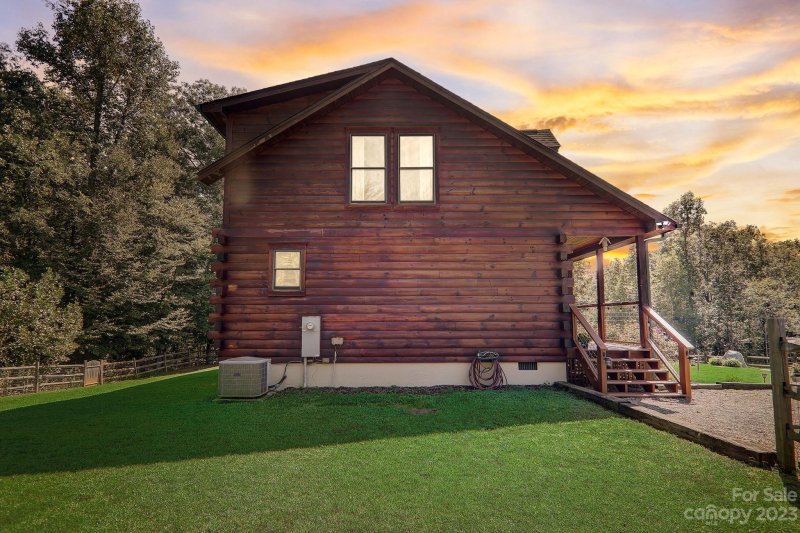 Property image 3 at 1142 Clearwater Parkway, Rutherfordton, NC 28139