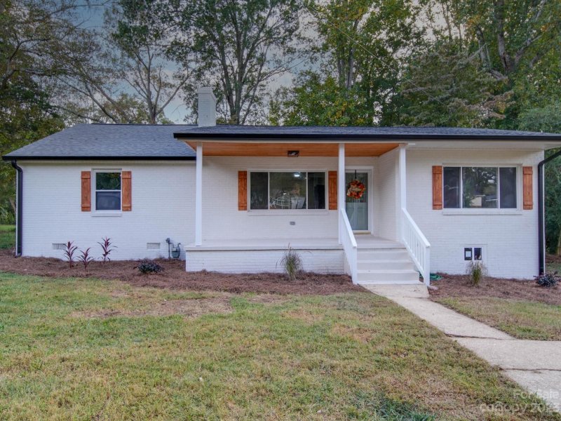 Property image 2 at 1323 Forestdale Drive, Salisbury, NC 28144