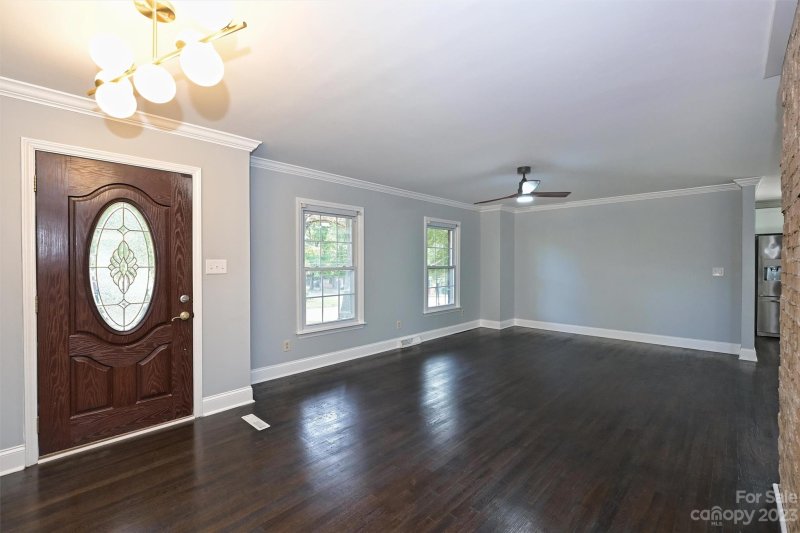 Property image 3 at 1000 Creekbriar Avenue, Gastonia, NC 28054