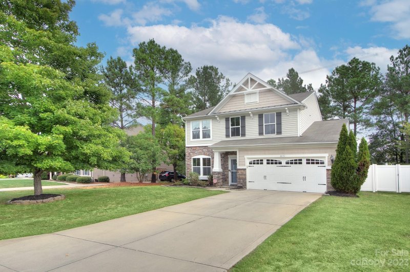 Property image 3 at 3071 Rhododendron Place, Clover, SC 29710