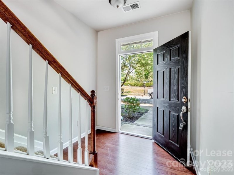 Property image 3 at 19036 Lake Breeze Drive, Cornelius, NC 28031