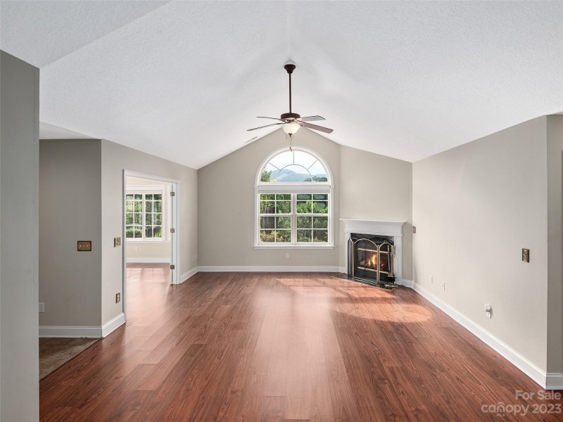 Property image 3 at 75 Outlook Circle, Swannanoa, NC 28778