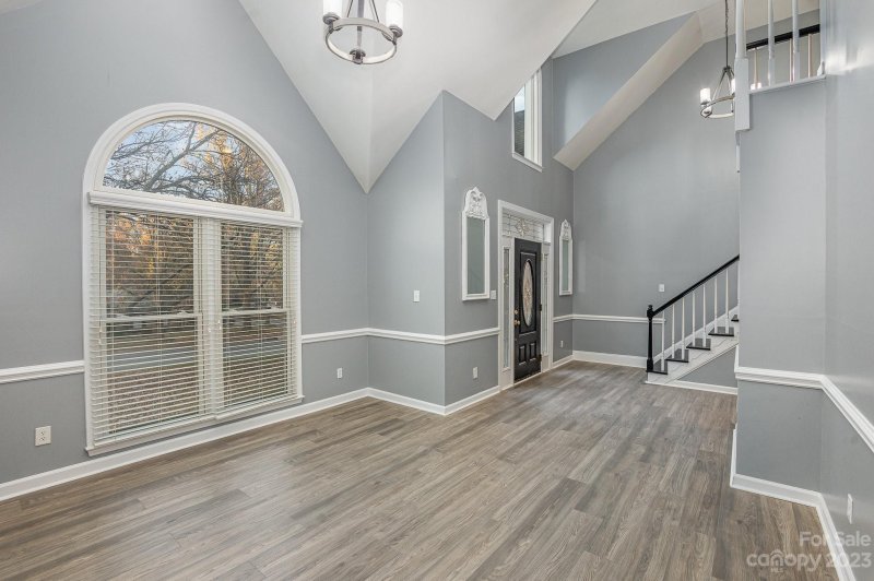 Property image 4 at 200 Charter Oak Court, Mooresville, NC 28115