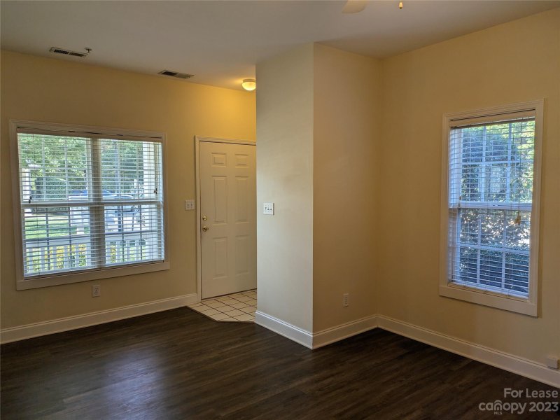 Property image 4 at 917 Shearer Street, Davidson, NC 28036