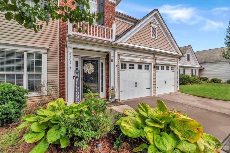 Property image 2 at 8305 Shinkansen Drive, Charlotte, NC 28213