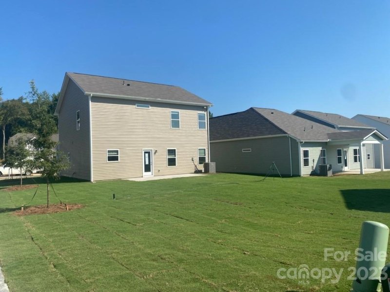 Property image 2 at 6059 Gala Lane, Charlotte, NC 28215