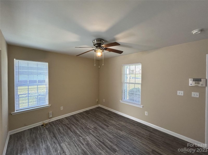 Property image 2 at 1333 Clooney Lane, Charlotte, NC 28262